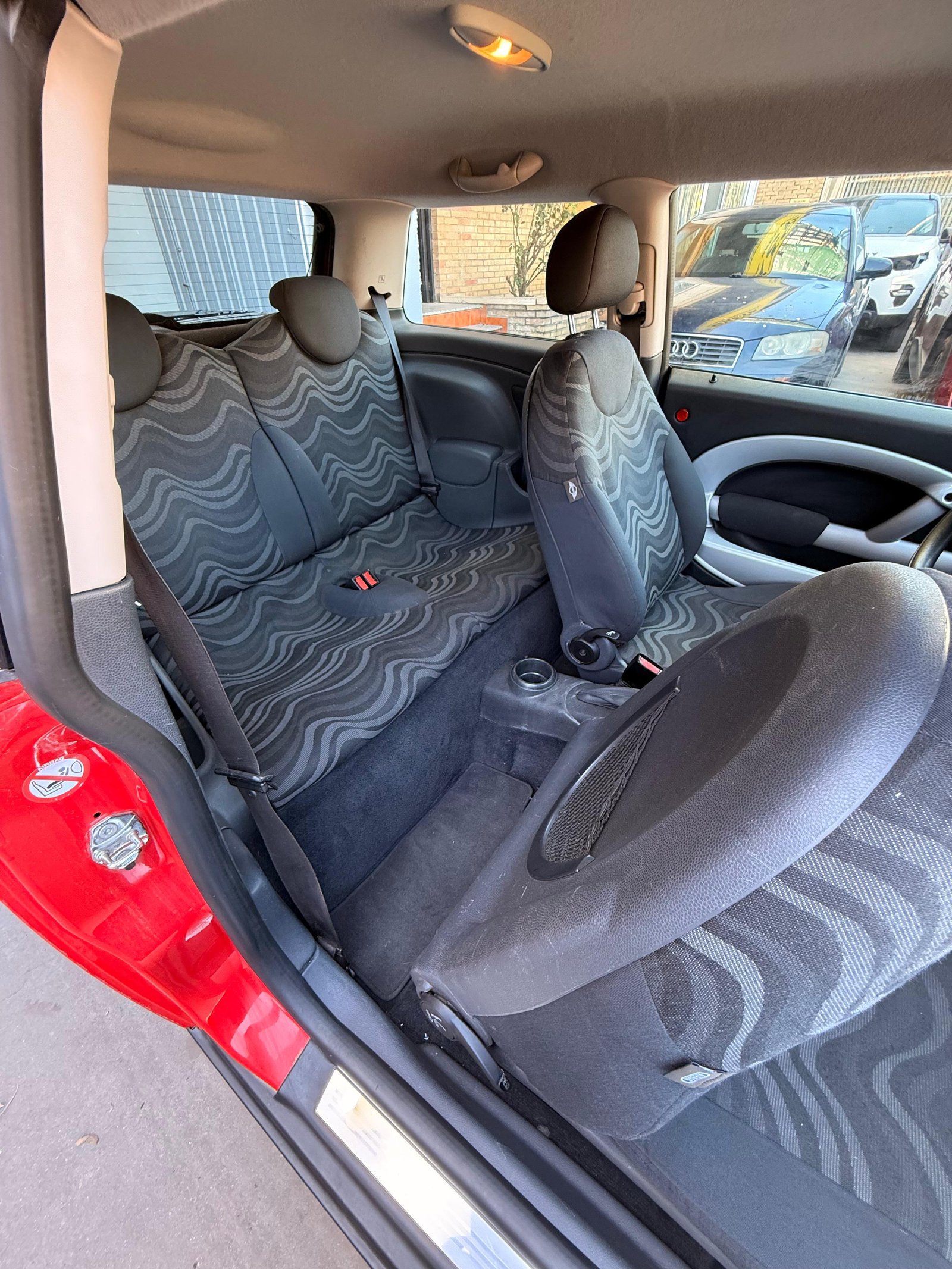 MINI 1